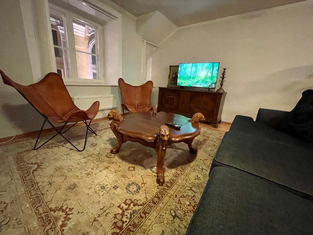 Apartment 3 Bedroom Unique In Old Town Reval