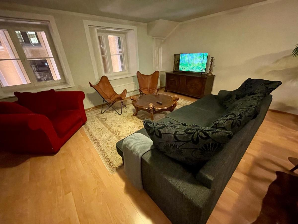 3 Bedroom Unique In Old Town